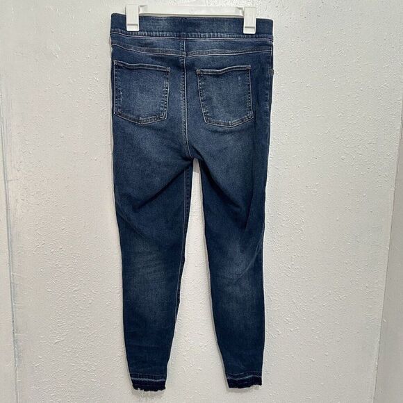 Spanx Jeggings Women’s Medium Distressed Raw Hem Pull On Skinny Leg Blue Jeans - Picture 8 of 11